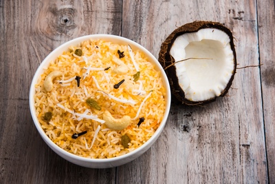 Coconut raw mango rice