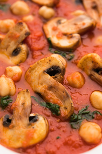 Pasalai Keerai Kaalan Kondakadalai Kuzhambu