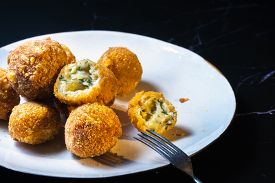 Cheesi urulakkizhangu panthukal