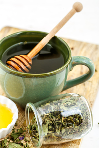 Green tea with honey